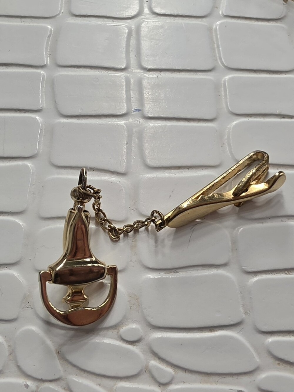 Vintage Hickok Goldtone Tie Clip: Door Knocker, Mid Century